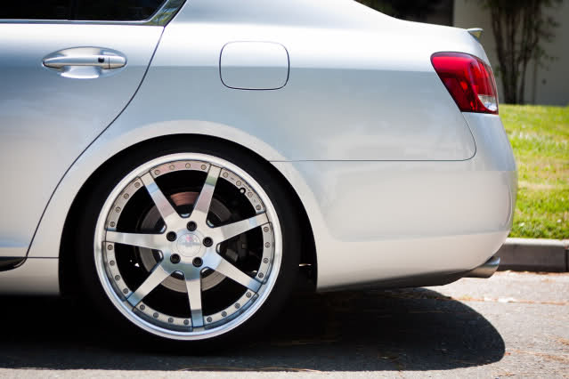 photo 2 Lexus GS 300 custom wheels Work  Gnosis GS3 20x9.0, ET +34, tire size 235/30 R20. 20x10.5 ET+38 275/30 R20
