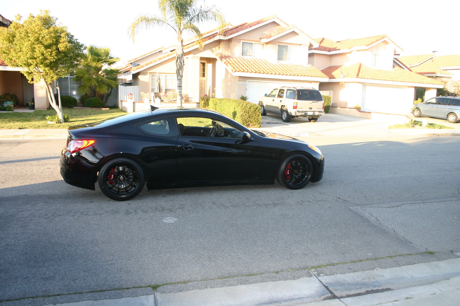 photo 3 Hyundai Genesis custom wheels Varrstoen  3.3.2  19x9.5, ET +22, tire size 235/35 R19. 19x10.5 ET+22 245/40 R19