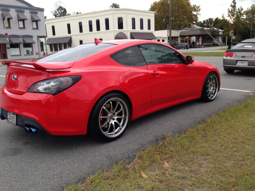 photo 6 Hyundai Genesis custom wheels Varrstoen  ES3 19x9.5, ET +22, tire size 245/35 R19. 19x10.5 ET 275/35 R19