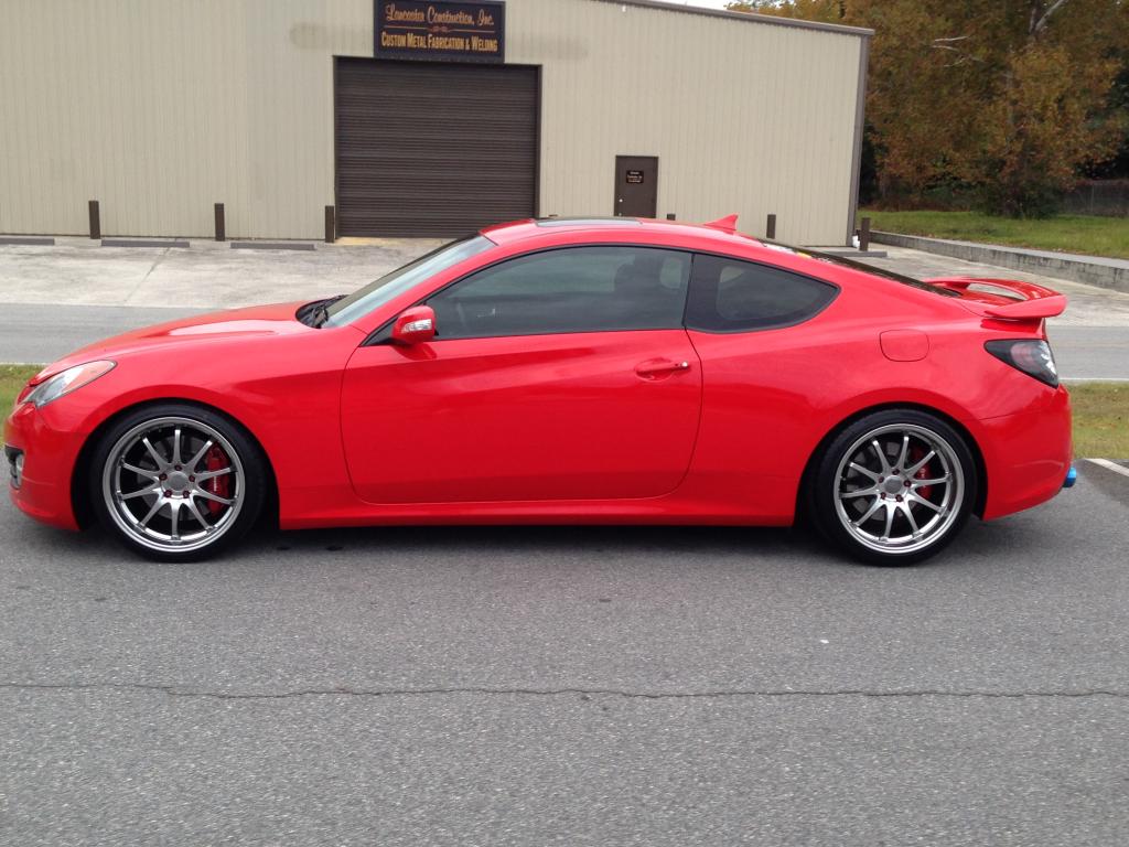 photo 4 Hyundai Genesis custom wheels Varrstoen  ES3 19x9.5, ET +22, tire size 245/35 R19. 19x10.5 ET 275/35 R19