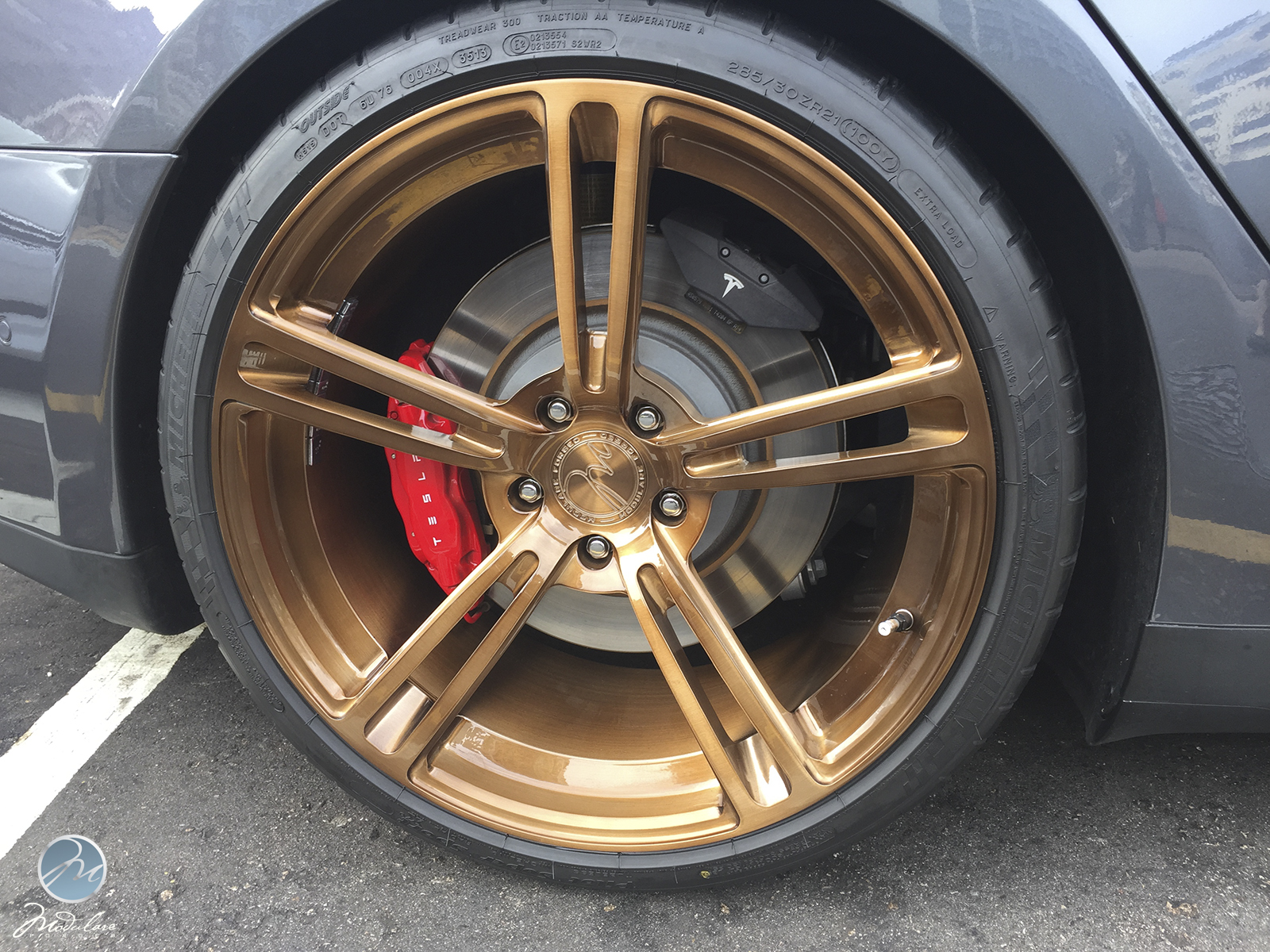 photo 1 Tesla Model S custom wheels Modulare B35 21x9.0, ET , tire size 245/35 R21. 21x10.5 ET 285/30 R21