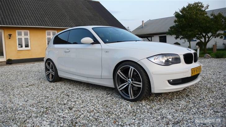 photo 1 BMW  135 custom wheels Raplica M6 m325 19x8.5, ET +35, tire size 235/35 R19. 19x8.5 ET+35 235/35 R19