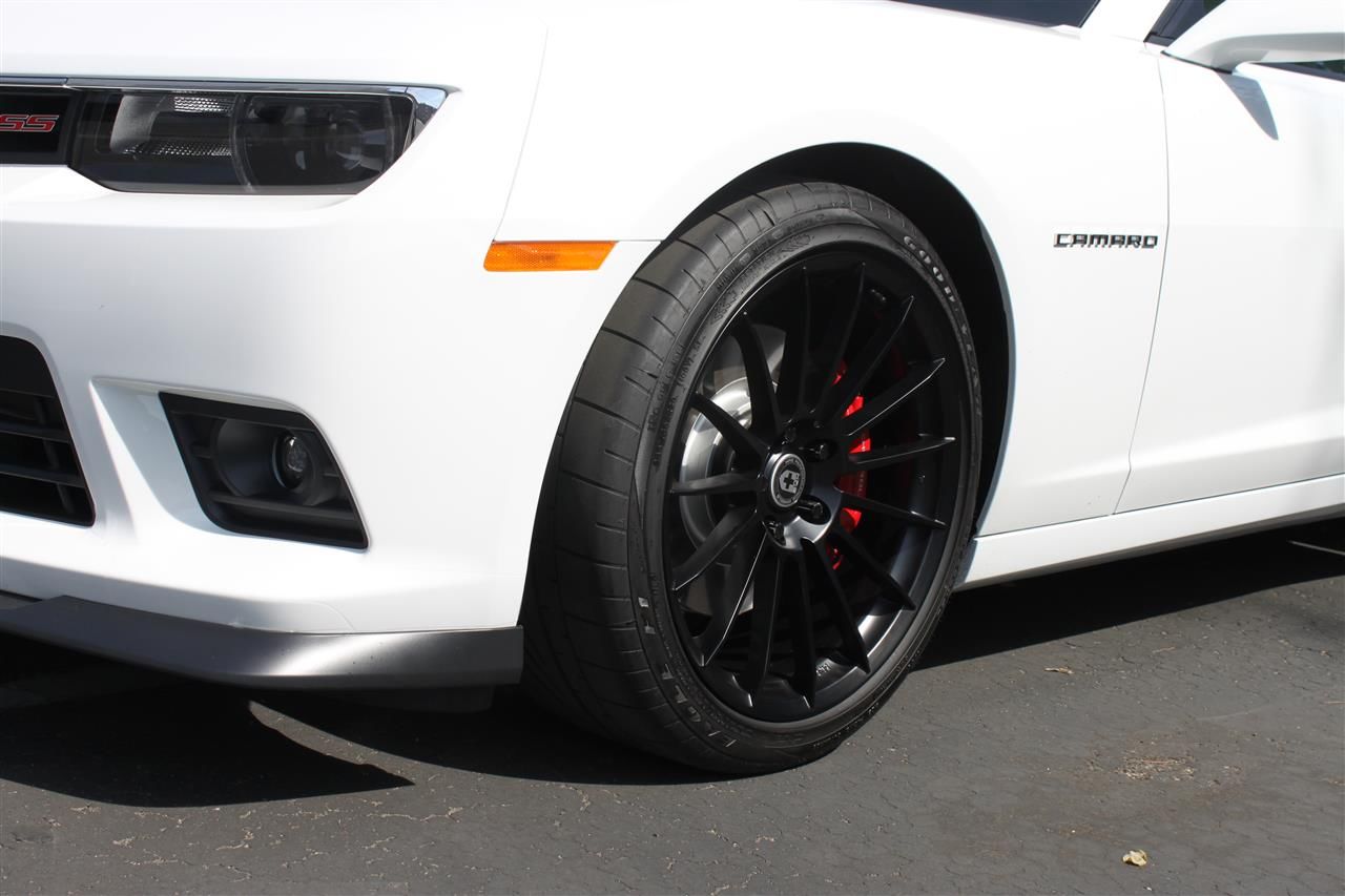 photo 2 Chevrolet Camaro custom wheels HRE FlowForm FF15 20x10.0, ET , tire size X R20. 20x11.0 ET 