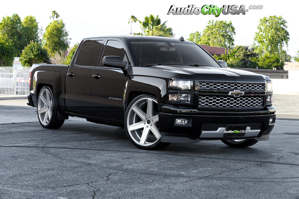 photo 4 Chevrolet Silverado 1500 custom wheels Giovanna Dramuno 26x10.0, ET , tire size 295/30 R26. x ET