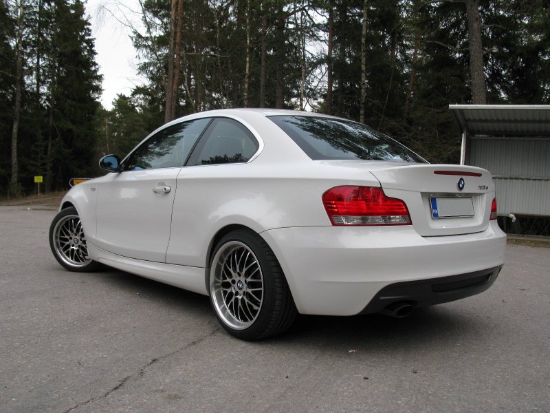 photo 1 BMW 135 custom wheels Dotz Mugello 18x8.0, ET , tire size 225/40 R18. 18x9.0 ET+35