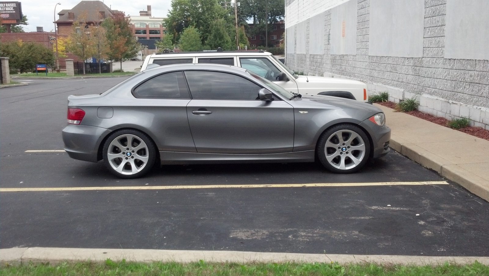 photo 1 BMW 128 custom wheels BMW Style 162 18x8.0, ET +34, tire size 225/40 R18. 18x8.5 ET+37 245/35 R18
