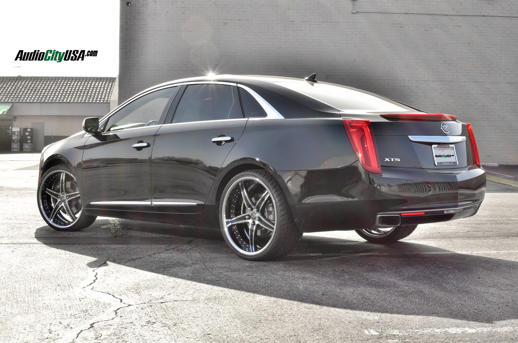 photo 2 Cadillac XTS custom wheels Lexani Forged LF 705 22x9.0, ET , tire size 245/30 R22. 22x10.0 ET 295/25 R22