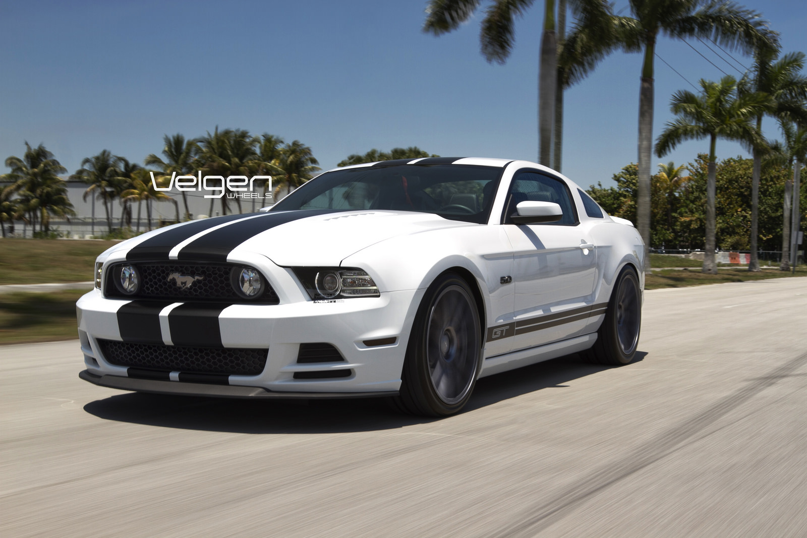 photo 3 Ford Mustang custom wheels VELGEN  VMB7 20x9.0, ET , tire size X R20. 20x10.5 ET 