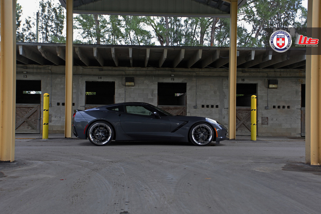 photo 2 Chevrolet Corvette Stingray custom wheels 20x9.5, ET , tire size 285/25 R20. 21x12.5 ET 375/20 R21