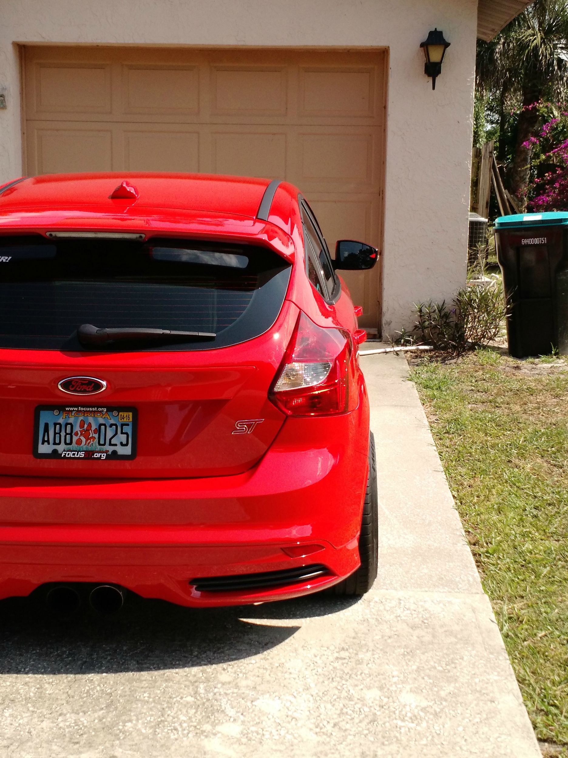 photo 4 Ford Focus ST custom wheels Work Emotion CR Ultimate 18x9.5, ET +38, tire size X R18. x ET