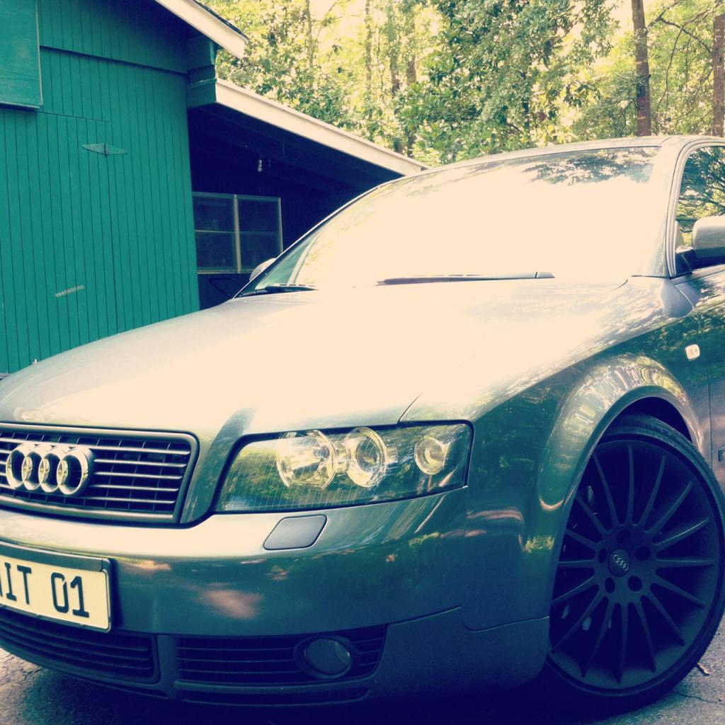 photo 1 Audi A4 custom wheels JE Design  19x8.0, ET , tire size 225/40 R19. x ET