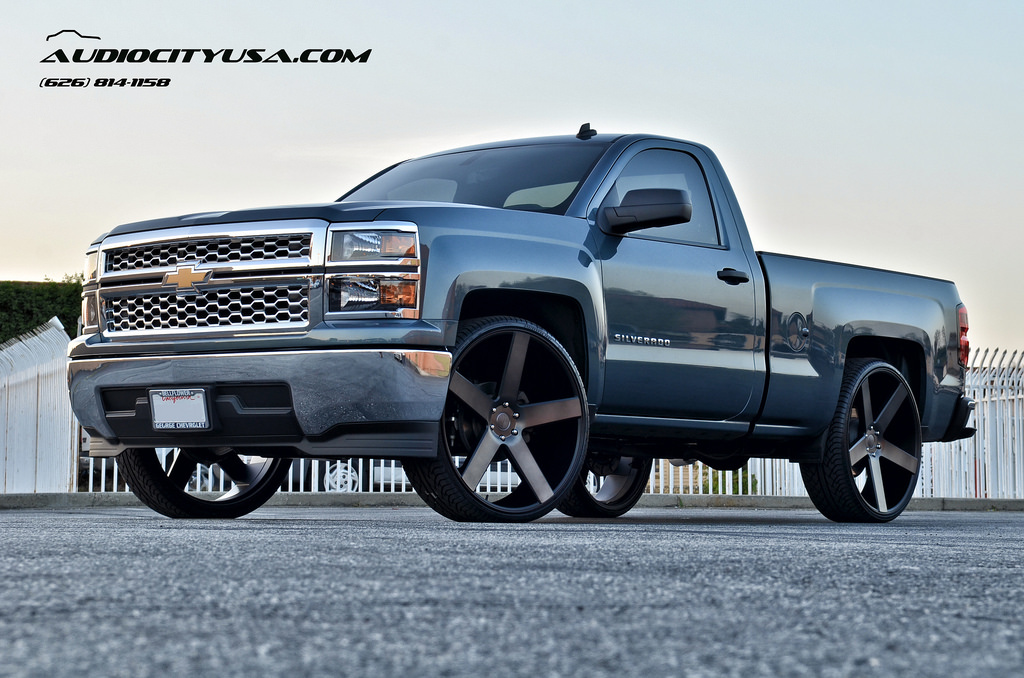photo 4 Chevrolet Silverado 1500 custom wheels DUB Baller 28x10.0, ET , tire size 295/25 R28. x ET