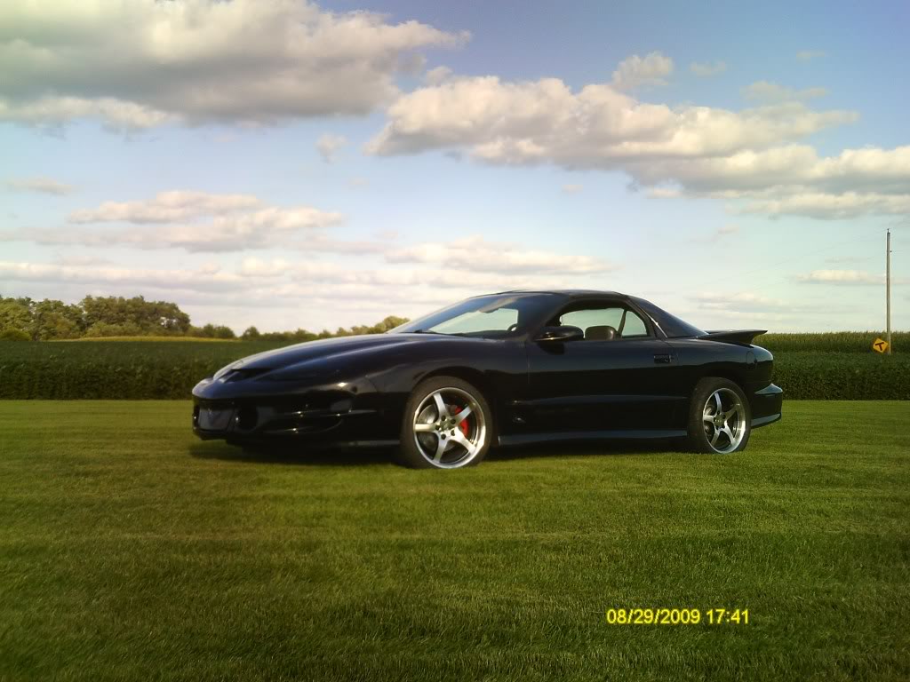 photo 1 Chevrolet Camaro custom wheels   18x10.5, ET , tire size 275/35 R18. x ET 335/30 R