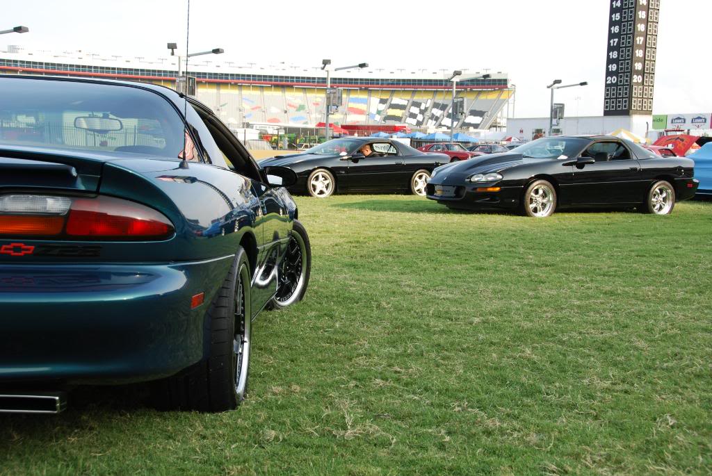 photo 3 Chevrolet Camaro custom wheels   17x9.5, ET , tire size 275/40 R17. 18x10.5 ET 295/25 R18