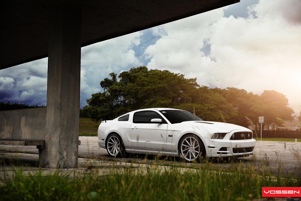 photo 3 Ford Mustang custom wheels Vossen CVT 20x9.0, ET , tire size X R20. 20x10.5 ET