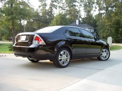 photo 1 Ford Fusion custom wheels Devino Duel 18x7.5, ET , tire size 245/40 R18. x ET