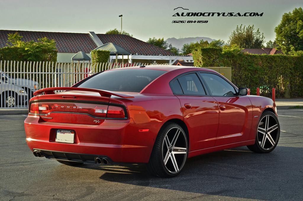 photo 4 Dodge Charger custom wheels Giovanna Dramadio RL 22x9.0, ET , tire size 265/35 R22. 22x10.5 ET 295/30 R22
