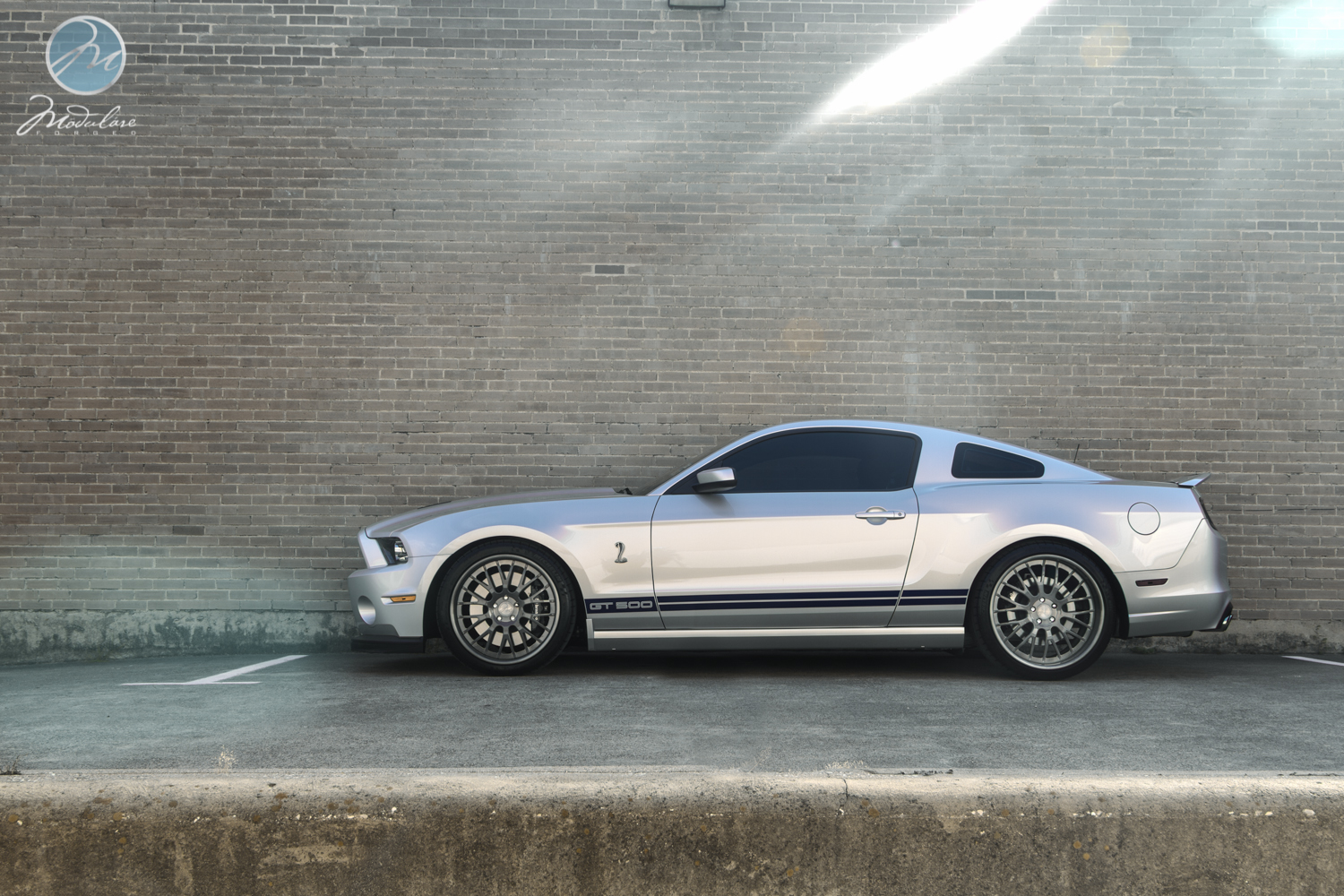 photo 7 Ford Shelby GT500 custom wheels Modulare H4 20x9.5, ET , tire size 275/35 R20. 21x11.0 ET 295/30 R21