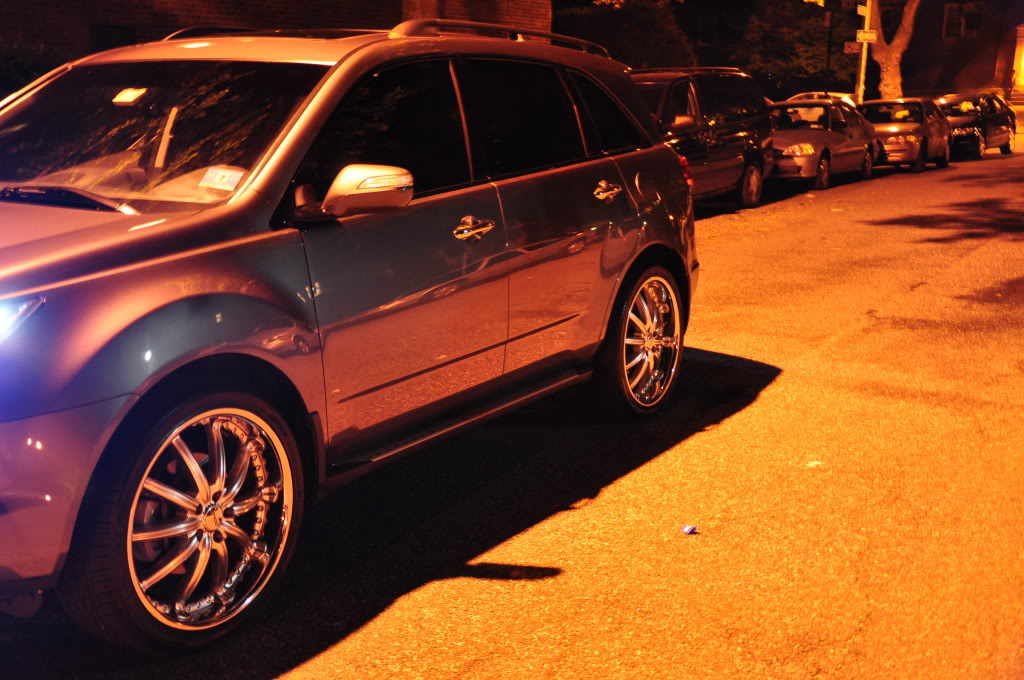 photo 1 Acura MDX custom wheels Fusion Hot Elite 22x9.0, ET , tire size X R22. 21x9.5 ET