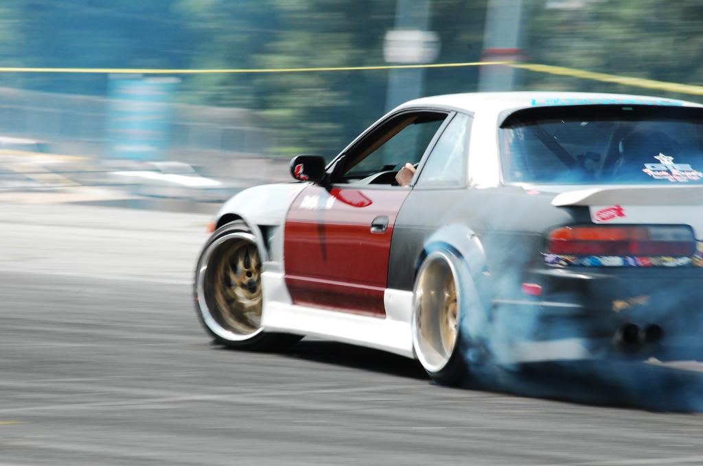 photo 6 Nissan S13 custom wheels Weds Kranze ERM 18x10.0, ET -5, tire size 235/40 R18. 18x12.0 ET-5 255/35 R18