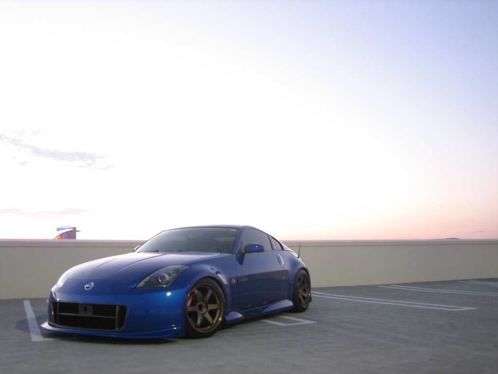 photo 6 Nissan 350Z custom wheels Rays Engineering Volk Racing TE37 18x9.5, ET +12, tire size 245/35 R18. 19x10.5 ET+15 275/35 R19