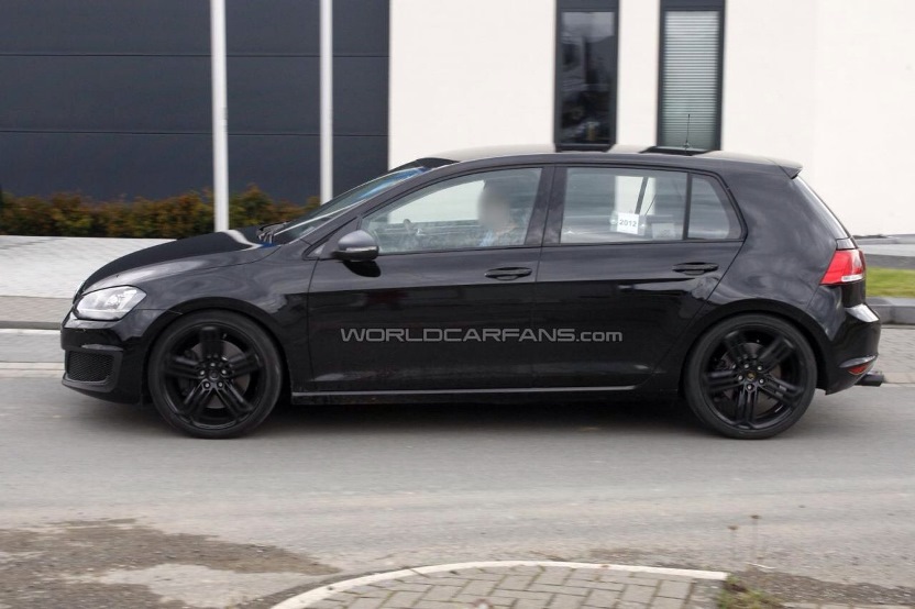 photo 1 Volkswagen e-Golf custom wheels VW  TALLADEGAS 19x8.0, ET +50, tire size 225/35 R19. x ET 