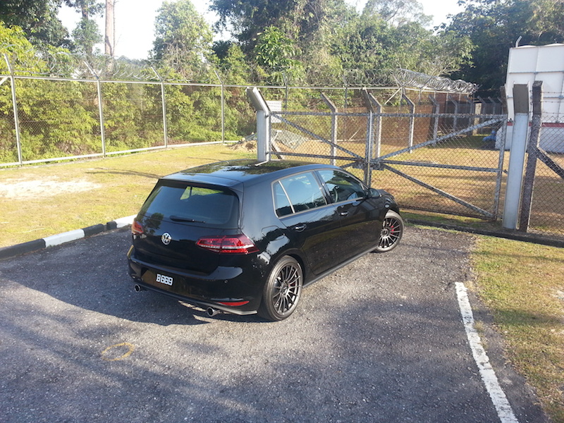 photo 2 Volkswagen Golf GTI custom wheels ENKEI RS05-RR 18x8.5, ET +45, tire size X R18. x ET