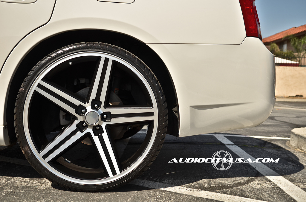 photo 3 Dodge Charger custom wheels IROC  24x9.0, ET , tire size 275/25 R24. x ET