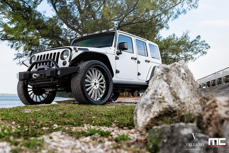 photo 2 Jeep Wrangler Unlimited custom wheels Vellano VTC 26x, ET , tire size X R26. x ET 