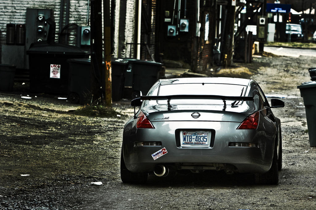 photo 3 Nissan 350Z custom wheels Rota Torque R 18x9.5, ET +20, tire size 255/35 R18. x ET 295/30 R
