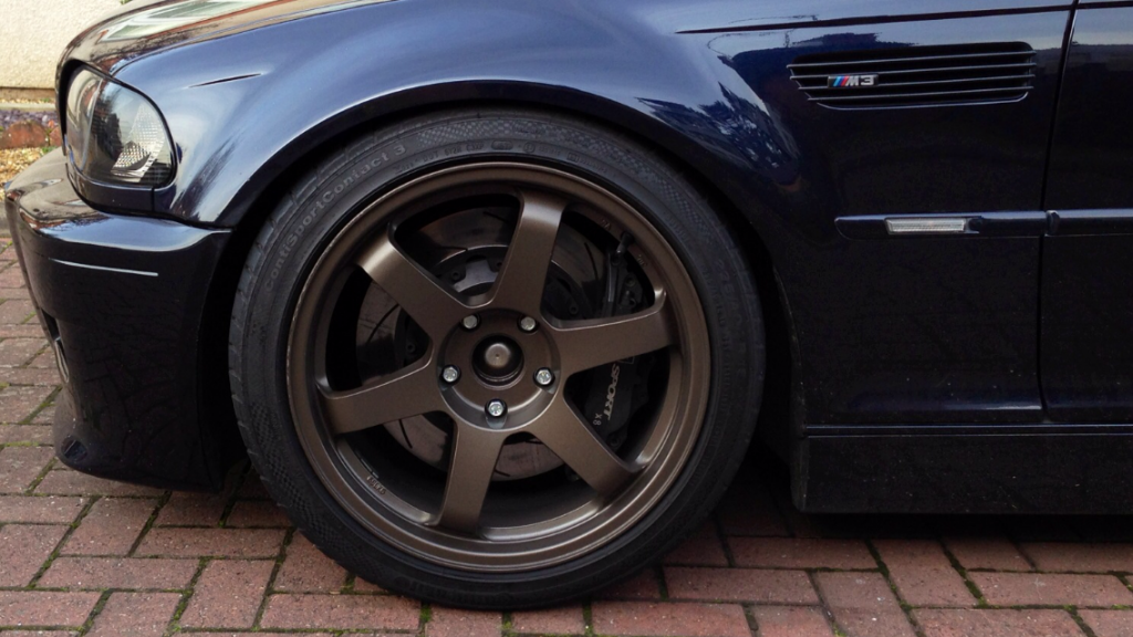 photo 1 BMW M3 custom wheels   18x8.5, ET +12, tire size 235/40 R18. 18x10.0 ET+10 265/35 R18