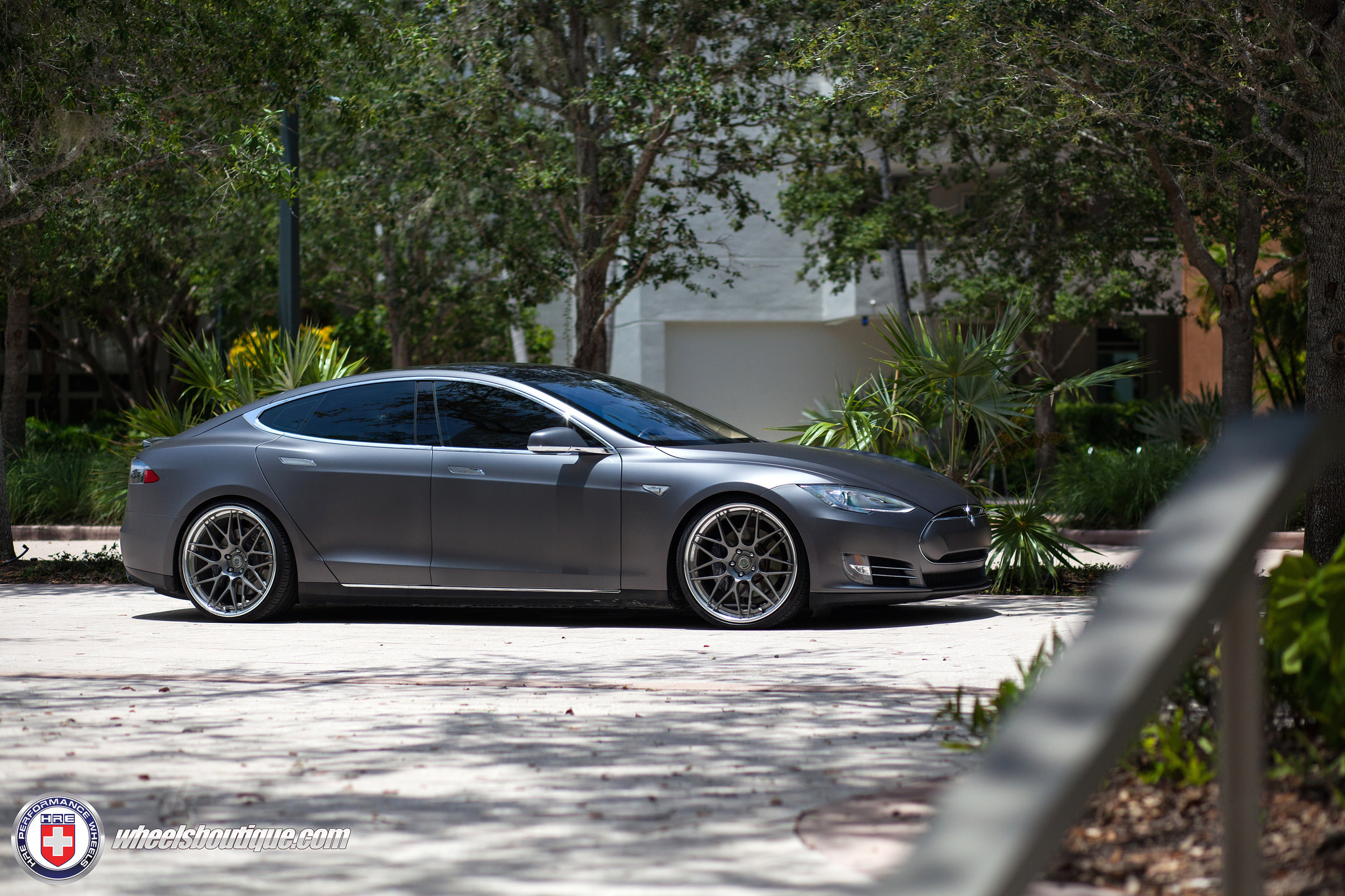 photo 2 Tesla Model S custom wheels HRE RS100 22x9.0, ET , tire size X R22. 22x11.0 ET 