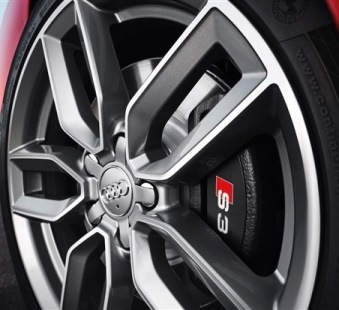 photo 1 Volkswagen Golf GTI custom wheels CARACTERE  CW1 19x8.5, ET +50, tire size X R19. x ET 