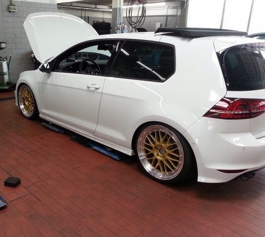 photo 4 Volkswagen Golf GTI custom wheels BBS LM REVISITED 19x8.5, ET +48, tire size X R19. x ET