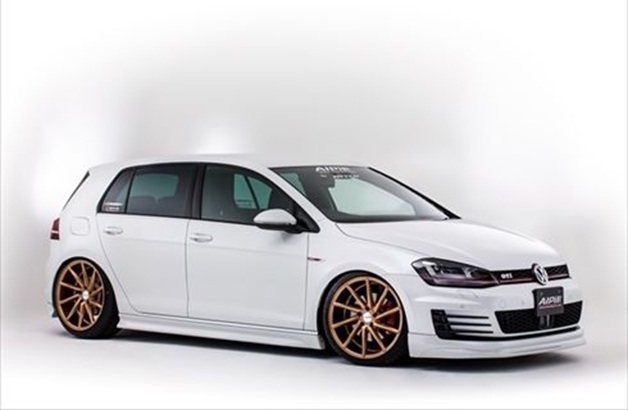 photo 1 Volkswagen Golf GTI custom wheels VOSSEN  CVT  19x8.5, ET +45, tire size X R19. x ET 