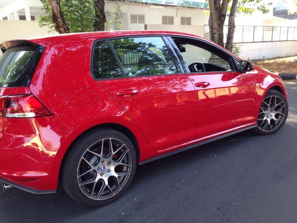 photo 2 Volkswagen Golf GTI custom wheels HRE  P40  18x8.0, ET +42, tire size X R18. x ET 