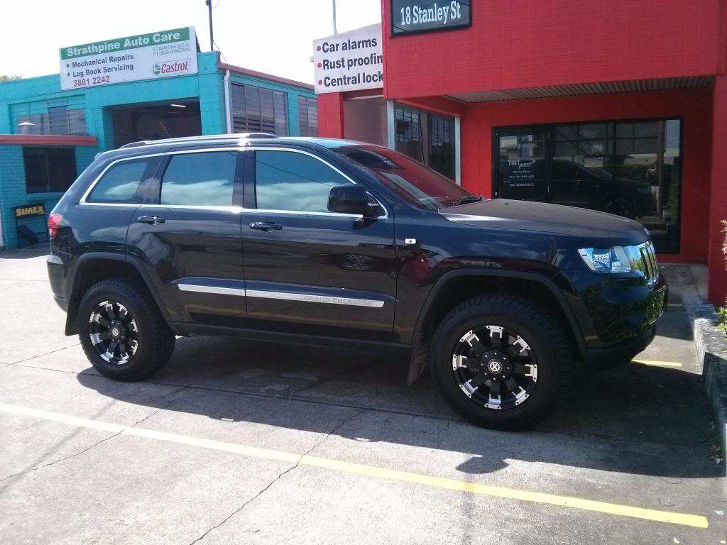 photo 1 Jeep Grand Cherokee custom wheels ATX  Killer  18x9.0, ET , tire size 275/65 R18. x ET 