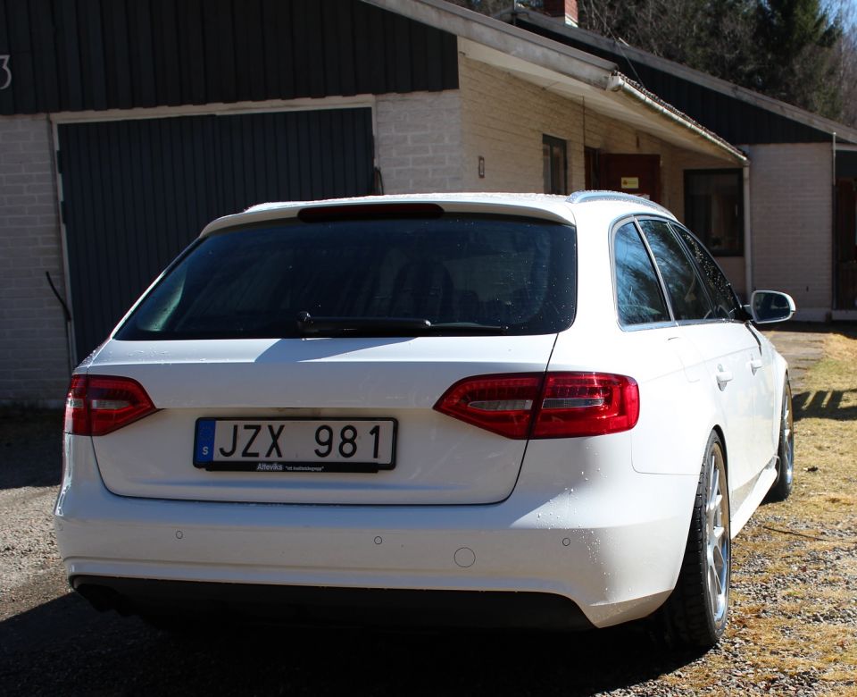 photo 2 Audi A4 custom wheels Vossen CV2 20x9.0, ET +32, tire size 255/30 R20. x ET