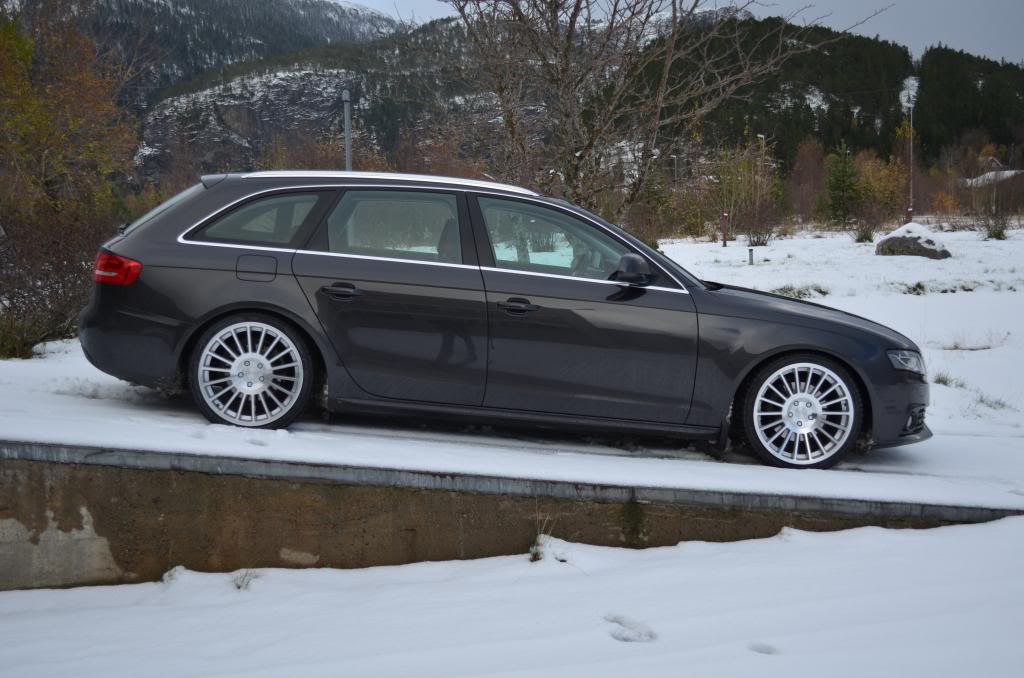 photo 7 Audi A4 custom wheels Rotiform  IND 19x8.5, ET +33, tire size 235/35 R19. 19x8.5 ET+30