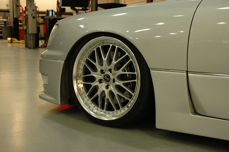 photo 3 Lexus LS 400 custom wheels Work Wheels Rezax II 20x8.5, ET +25, tire size 225/30 R20. 20x10.0 ET+25 255/35 R20