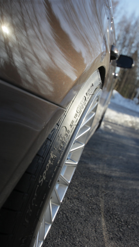 photo 3 Audi A4 custom wheels Rotiform  IND  19x10.0, ET +35, tire size X R19. x ET