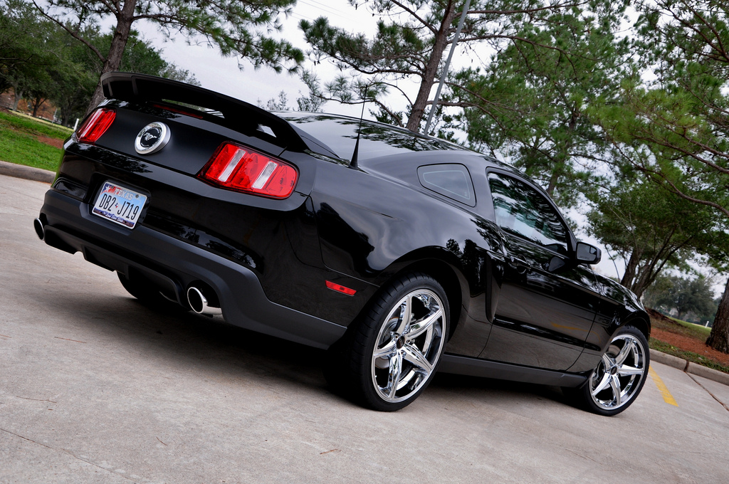 photo 4 Ford Mustang custom wheels Foose  20x8.5, ET , tire size 255/35 R20. 20x10.0 ET 285/30 R20