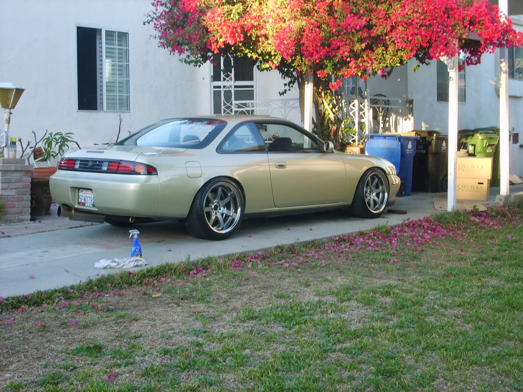 photo 1 Nissan S14 custom wheels Rays Engineering Gram Lights 57S-Pro 18x9.0, ET 0, tire size 225/40 R18. 18x10.0 ET+10 245/40 R18