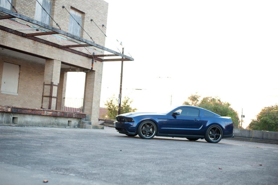 photo 6 Ford Mustang custom wheels Niche Nurburg 20x9.0, ET +30, tire size 255/35 R20. 20x10.0 ET+40 315/35 R20