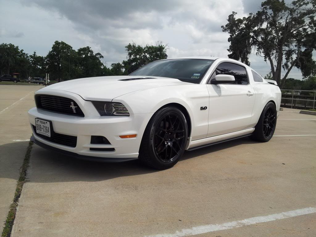 photo 1 Ford Mustang custom wheels AMR 19x8.5, ET , tire size 305/35 R19. 20x10.0 ET