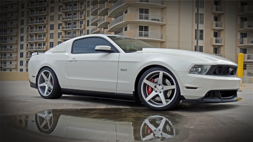 photo 1 Ford Mustang custom wheels Avant Garde M550 20x9.0, ET +35, tire size 255/35 R20. 20x10.5 ET+45 295/30 R20
