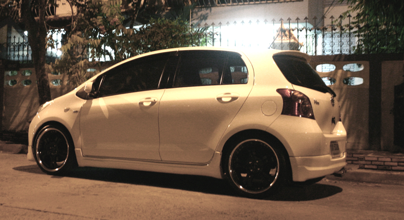 photo 2 Toyota Yaris custom wheels SSR Vienna 18x7.5, ET +42, tire size 215/35 R18. x ET 