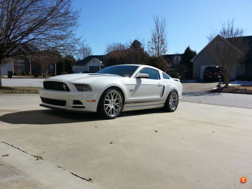 photo 1 Ford Mustang custom wheels Vossen VVS-CV2 20x9.0, ET , tire size 255/35 R20. 20x10.5 ET 315/35 R20