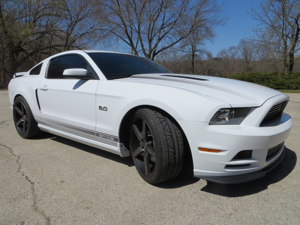 photo 2 Ford Mustang custom wheels Niche  Milan  20x8.5, ET +35, tire size 255/35 R20. 20x10.0 ET+40 295/35 R20