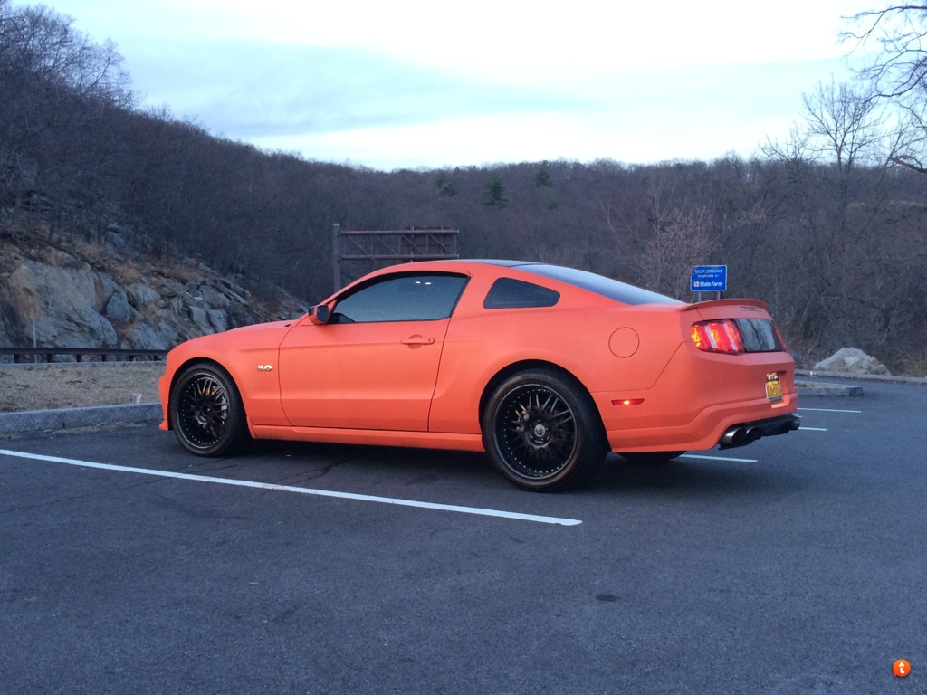 photo 4 Ford Mustang custom wheels Custom TF Sebring 20x9.0, ET , tire size 265/35 R20. 20x11.0 ET 305/35 R20